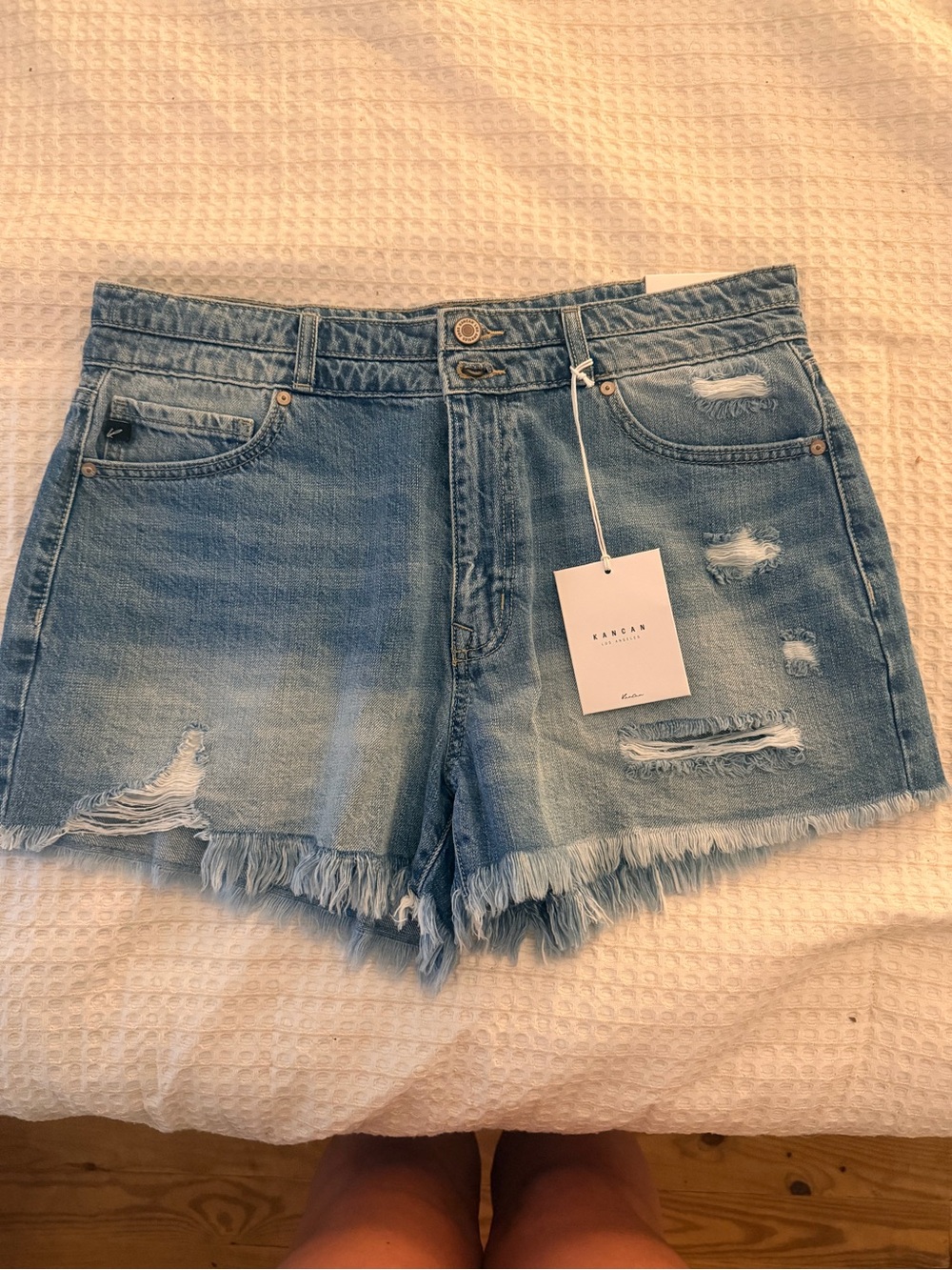 Kancan High Rise Distressed Denim Shorts – Size 13/30 NWT